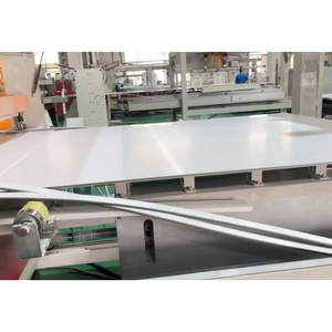 Plaques HPL <span class=keywords><strong>Formica</strong></span> gaufrées à motifs floraux colorées en usine pour armoires <span class=keywords><strong>de</strong></span> <span class=keywords><strong>cuisine</strong></span> - Product Image 3