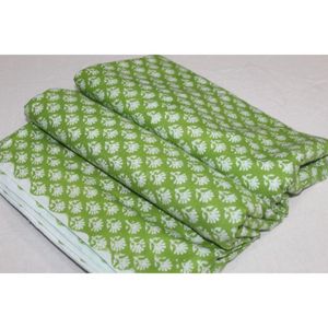 Tela de Algodón Estampada a Mano de Color Verde, Tela de Algodón Ligera al por Mayor, Tela para Confección de Vestidos con Estampado Floral Indio - Product Image 1