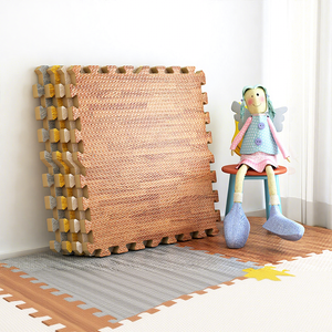 Alfombra de juego para bebés unisex de 60x60cm, diseño de rompecabezas, material EVA con patrón de grano de madera engrosado, diseño empalmado, venta al por mayor - Product Image 2