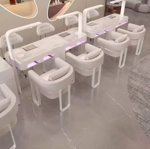 طاولة وكرسي مانيكير فاخرة بيضاء لصالون الأظافر 2026، طاولة أظافر حديثة لمحل التجميل مع إضاءة - Product Image 2