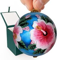 Ornement de Noël Hibiscus rose, boule peinte à la main avec fleur tropicale