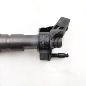 Inyector Remanufacturado de Fábrica 0445115060, Inyector de Combustible Diésel para Motor Diésel, Producto Remanufacturado en China - Product Image 3