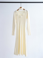 Robe en tricot à fleurs tridimensionnelles à col en V pour femme, nouveau style automne/hiver