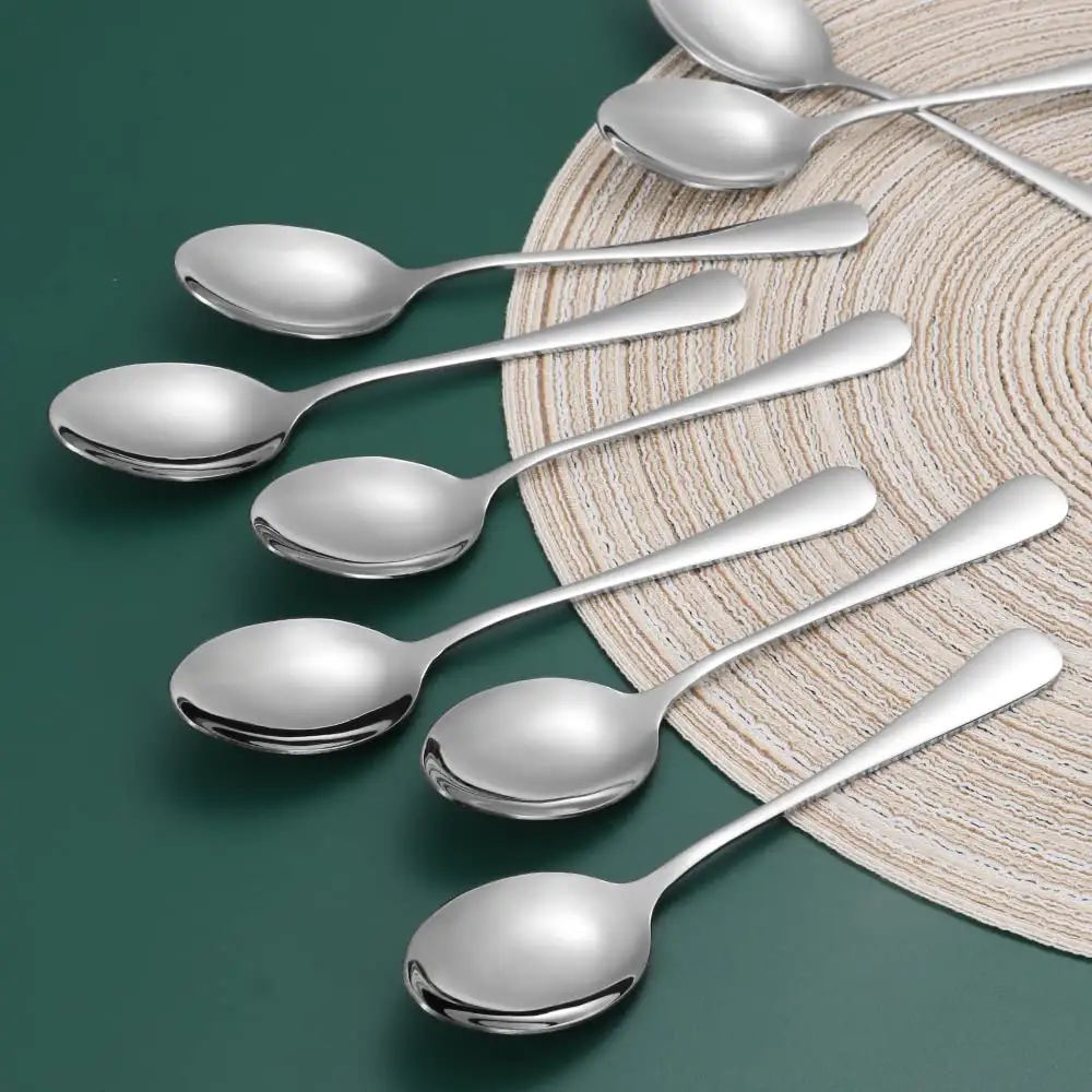 Cucchiaio da pranzo in acciaio inossidabile argento con Logo personalizzato di alta qualità regalo classico per la casa dell'hotel