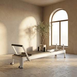<span class=keywords><strong>Cama</strong></span> de Pilates Pequeña Blanca de Aleación de Aluminio para Yoga, Fitness, Moldeamiento Corporal, Equipo Multifuncional de Entrenamiento de Postura - Product Image 1