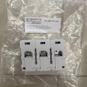 เบรกเกอร์ขนาดเล็ก Lovato P1 MB 3P C40 6kA - Product Image 2
