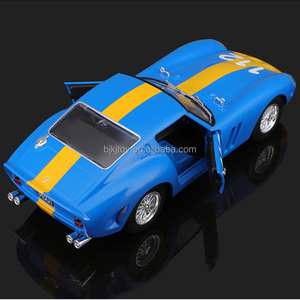 <span class=keywords><strong>Bburago</strong></span> 1:24 Ferrari 250 GTO Super Racing Car Modello <span class=keywords><strong>Auto</strong></span> da Corsa con Porte Apribili in Lega Metallica Pressofusa Giocattolo - Product Image 4