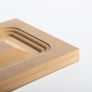 Hoja de tablero de <span class=keywords><strong>Mdf</strong></span> ranurado duradero de alta calidad 1220*2440*18mm <span class=keywords><strong>MDF</strong></span> en construcción - Product Image 2