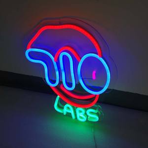 Cara sonriente Patrón Personalización LED Flex Neon Signs <span class=keywords><strong>Comprar</strong></span> edificio 12V Transformador LED Neon Letter 3D Publicidad LED Neon Light - Product Image 2