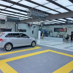 Solution tout-en-un <span class=keywords><strong>pour</strong></span> la rénovation d'atelier de lavage automobile avec enrouleur de tuyau de plafond et grille de drainage emboîtable <span class=keywords><strong>pour</strong></span> entreprises de detailing multi-bacs - Product Image 6
