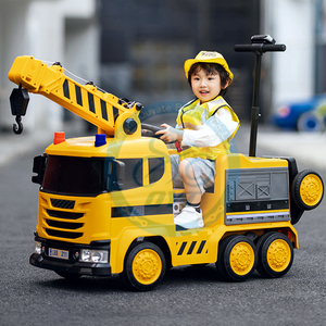 Offre spéciale <span class=keywords><strong>de</strong></span> voiture <span class=keywords><strong>de</strong></span> <span class=keywords><strong>pompier</strong></span> électrique pour enfants cadeau <span class=keywords><strong>de</strong></span> noël télécommande grande voiture jouet matière plastique - Product Image 3