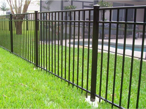 Clôture en acier noir thermolaqué et traité thermiquement, design en fer forgé, dimensions personnalisables, <span class=keywords><strong>piquet</strong></span> en fer à pointe/pointe de lance pressée - Product Image 4