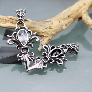 <b>Titanium</b> Steel Ladies Sweater <b>Chain</b> Pendant Pendant,Fashionable and Personalized Stainless Steel Retro Diamond Pendant for Women - Product Image 4