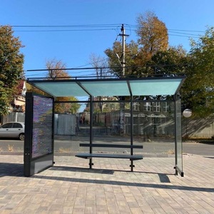 Moderna Stazione Autobus Esterna con Telaio in Acciaio Zincato Progettato su Misura e Sedute Lunghe per l'Alloggiamento dei Passeggeri - Product Image 3