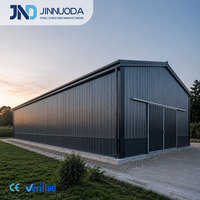 Structure d'entrepôt en acier haute résistance, durable et sur mesure pour l'entreposage industriel, la construction de bâtiments et les ateliers
