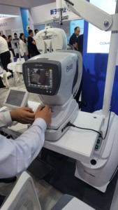 Instruments optiques Autoréfracteur avec kératomètre FA-6500K avec imprimante thermique Réfractomètre automatique - Product Image 4