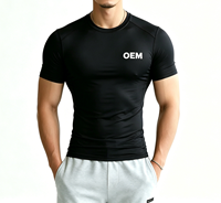 T-shirt de Performance pour Homme OEM Personnalisé en Poly Spandex 160 GSM, Coupe Slim, Compression Musculaire, Extensible 4 Directions, Séchage Rapide, Certifié TUV, pour Entraînement en Salle de Sport