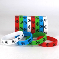 Bracelets en silicone imprimés gravés personnalisés de haute qualité directe d'usine pour les événements sportifs de football