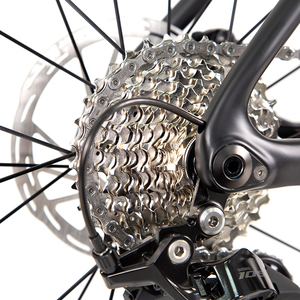 Vélo de route Twitterbike 700c en fibre de carbone avec freins à disque R7120, 24 vitesses, avec jeu de roues en fibre de carbone et pédales ordinaires, à vendre - Product Image 2