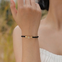 Bracelet de lettre initiale en plaqué or ajustable pour femmes, bracelets diamant en zircon pavé brillant à la mode