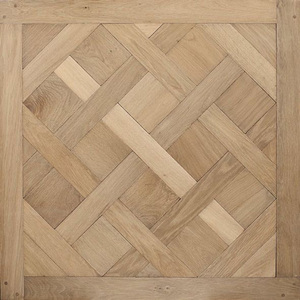 Parquet de teca multicapa T&G Versailles con acabado UV mate cepillado antiarañazos, grado ABC, 12mm, 15mm, 20mm, para instalaciones deportivas - Product Image 1