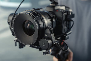 Control Remoto Inalámbrico de Alto Torque para Motor RS Focus (2022), Compatible con RS 4 <span class=keywords><strong>Pro</strong></span>/RS 4/RS 3 <span class=keywords><strong>Pro</strong></span>/RS 3/RS Gimbal - Product Image 5