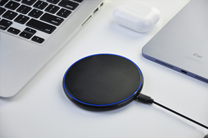 Mới đến ABS Vòng 5V/2.1A 9V/1.67A KD-17 không dây nhanh hơn sạc 10W điện thoại Sạc Loại C Cổng sạc trạm Qi Tiêu chuẩn - Product Image 3