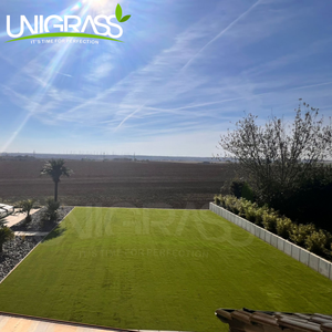 Rollo de alfombra de césped artificial para decoración de jardín UNIGRASS para evento, césped de paisaje, césped sintético, césped artificial - Product Image 3