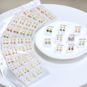 Pendientes al por mayor para bebés, aretes de metal con circonita brillante y colorida para mujer, conjuntos de aretes de acero inoxidable para niños - Product Image 6