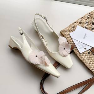 Bailarinas de Verano con Diseño Geométrico Estilo Francés, de Una Sola Tira y Punta Abierta para Mujer, con Diadema de Hada en la Parte Trasera y Tacón Grueso - Product Image 2