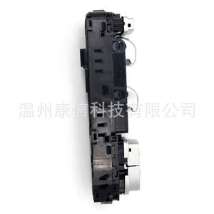 Interrupteur de lève-vitre électrique en ABS, état neuf, A4479054303 pour Mercedes-Benz Vito - Product Image 3