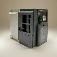 Variateur de fréquence Fr-e840-0095epb-60 E800 Fr-e840 triphasé 400V 3,7kW pour nouveaux systèmes PLC d'automatisation industrielle programmables d'origine