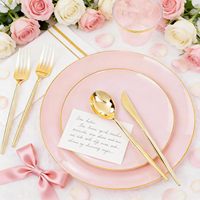 Ensemble de 210 assiettes en plastique jetables roses avec bord doré, 30 assiettes à dîner/dessert, 30 gobelets, 90 couverts