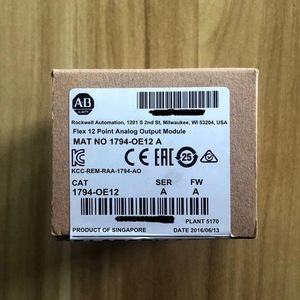 Módulo PLC Rockwell Allen Bradley Micro830 1756 OF8, Unidad de Control Industrial - Product Image 3