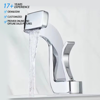 Robinet de lavabo monotrou en laiton finition chromée à montage sur plan, avec capteur tactile, cartouche céramique, design moderne, pour hôtels et cuisines