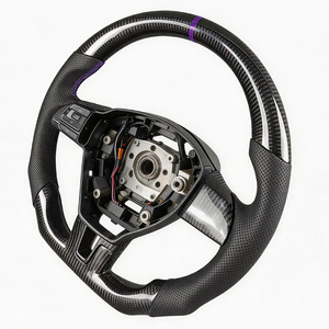 Volant en fibre de carbone pour VW Golf 7/8 / Passat / Golf R, cuir perforé, sport, fond plat, 3 branches, bande violette - Product Image 3