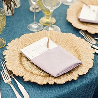 Assiettes de présentation en plastique de luxe personnalisées Xiangjin de 13 pouces pour mariages et fêtes, vaisselle décorative faite à la main motif récif