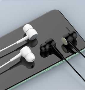 Audífonos FONENG T30 con Bajos Potentes, Audífonos Intrauditivos con Cable, Micrófono Estéreo, Manos <span class=keywords><strong>Libres</strong></span>, 3.5mm, 120CM, Negro y Blanco - Product Image 5