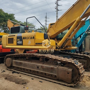 Excavadora hidráulica de cadenas Komatsu PC450 usada, una excavadora grande de 45 toneladas utilizada para minería, construcción y movimiento de tierras. - Product Image 2