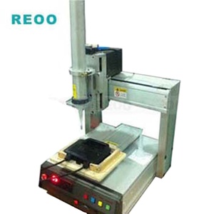 Kundenspezifische, kostengünstige Solarpanel-Anschlusskasten-Klebemaschine zum Versiegeln von Anschlusskästen aus China - Product Image 1