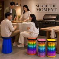 Tabouret rond en plastique pour barbecue et convivialité sociale, idéal pour comptoir de bar, réunions d'amis, boissons, grillades et conversations, avec arôme de charbon de bois
