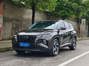 <span class=keywords><strong>Hyundai</strong></span> <span class=keywords><strong>Tucson</strong></span> L SUV <span class=keywords><strong>2021</strong></span>, Automático, Gasolina, 5 Plazas, Volante a la Izquierda, Excelente Estado, SUV Grande Usado - Product Image 6