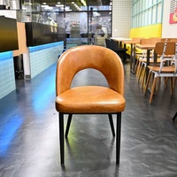 Chaise de salle à manger industrielle moderne 2026, chaise de café, siège en cuir PU résistant aux taches et table