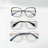 Montures de lunettes optiques œil-de-chat en métal mélangé, unisexe, en stock usine, vente en gros en vrac à prix abordable, assortiment aléatoire sans MOQ