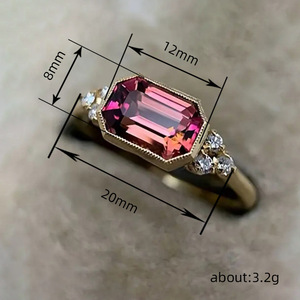 Anello di Fidanzamento in Stile Vintage, Design Classico per Donne - Product Image 4