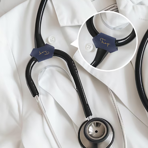 Стетоскоп с именем на заказ, бирка из искусственной кожи, стетоскоп, аксессуары для медсестер, подарки для врача, подарок - Product Image 4