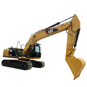 Excavatrice sur chenilles d'occasion CAT 320D, 20 tonnes, capacité de godet de 1m³, avec godet de terrassement - Product Image 1