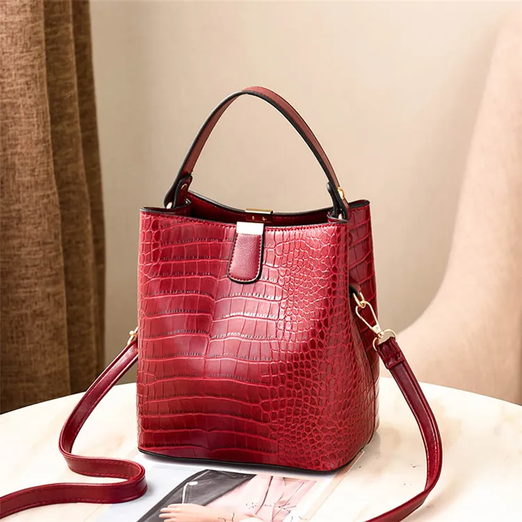 Black Latest Cute Bucket Designer Leather Bags Women Handbags Crossbody Ladies 2023