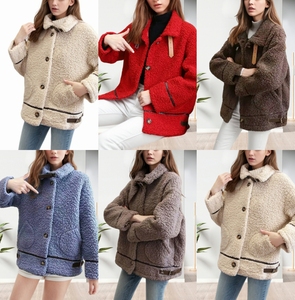 Nouveau style – Manteau chaud en polaire uni grande taille avec boutons pour femme – Tendance - Product Image 2