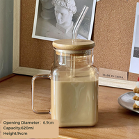 Gobelet à café en verre borosilicate de haute qualité, carré, 620 ml, avec paille en verre et couvercle en bambou, vente en gros